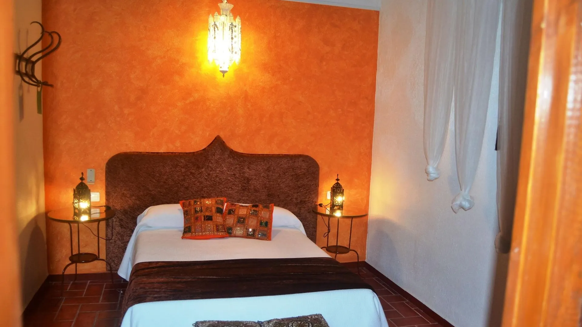Hotel La Fonda Del Califa Arcos de la Frontera 0*,